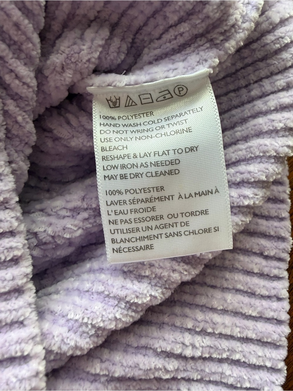 Urban Outfitters Light Lavender Woman’s V-Neck Cropped Soft Sweater Size XS - Picture 14 of 15